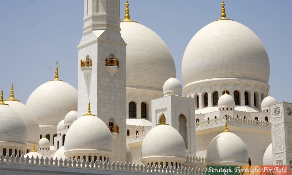 Pakistan FM boycotts 46th OIC session due to Indian invitation