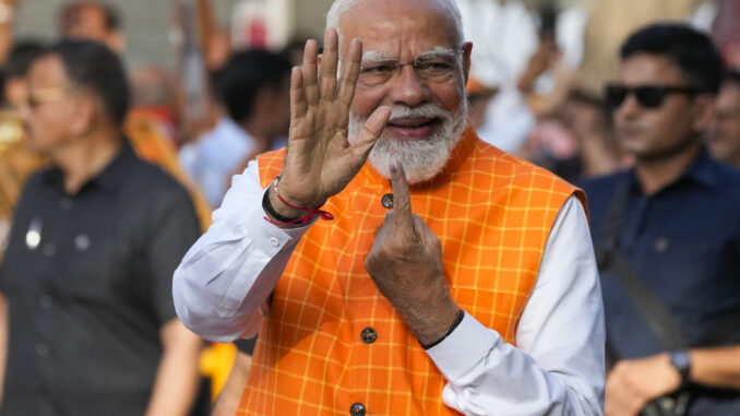 India is Close to Crumbling